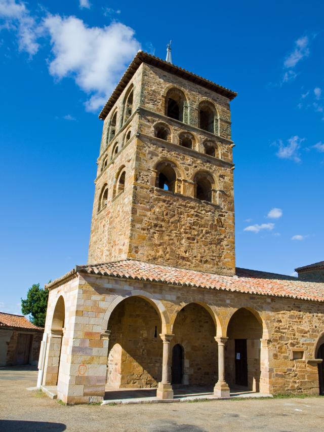 TÁBARA